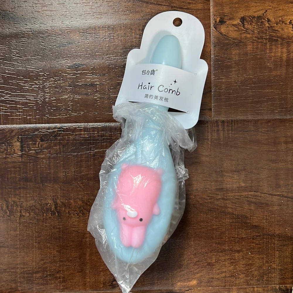 NWT Bunny Hair Brush!